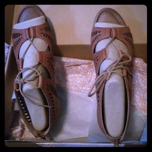 Comfortiva riley sandal